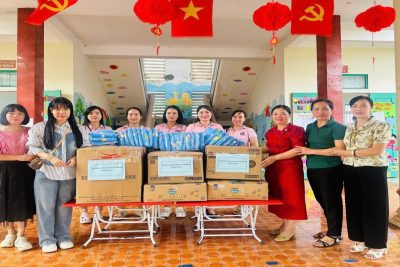 Trường Mầm non Nghĩa Phong gửi lời cảm ơn sâu sắc đến tập thể cán bộ giáo viên trường Mầm non 8/3 phường Nam Định.