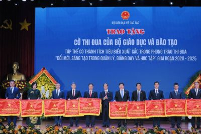 Nóng trong tuần: Đại hội thi đua yêu nước ngành GD; Quốc hội thảo luận các dự thảo luật về GD